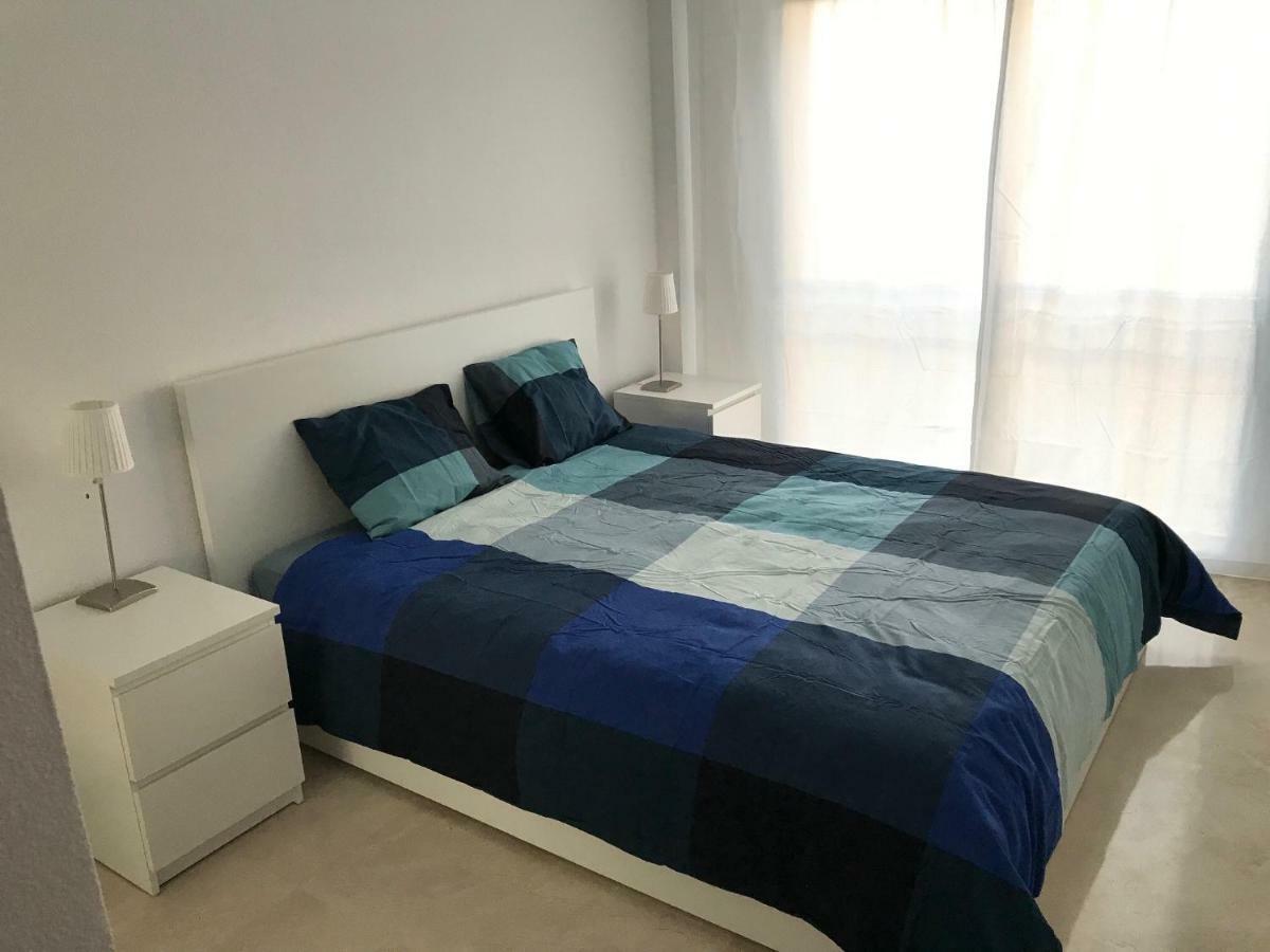 Marbella - Estepona Beach Frontline Apartment 외부 사진