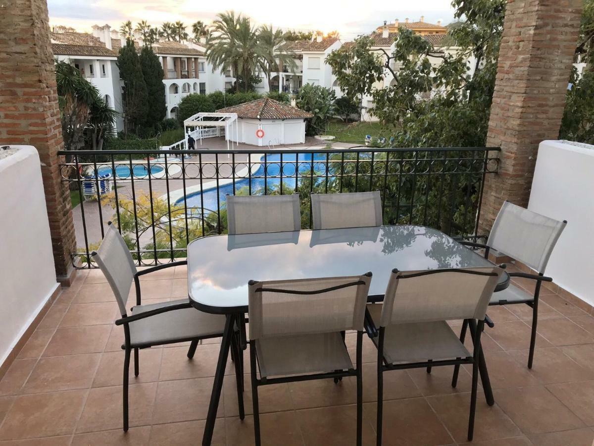 Marbella - Estepona Beach Frontline Apartment 외부 사진